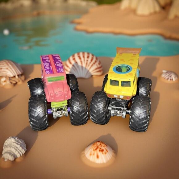 Hot Wheels Monster Jam Spongebob Squarepants & Patrick Monster Trucks 1:64 A32 - Picture 1 of 7